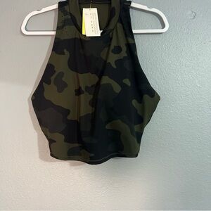 All In Motion Women Light Support Camo Crop Top with Built-in Bra XXL